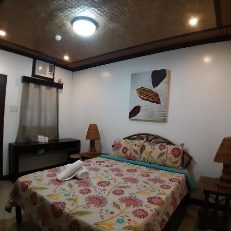 Dang Maria Bed And Breakfast Puerto Princesa Buitenkant foto