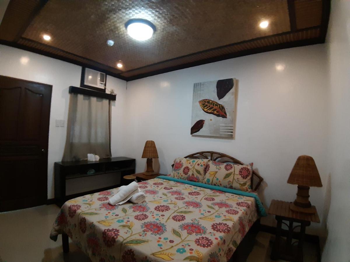 Dang Maria Bed And Breakfast Puerto Princesa Buitenkant foto