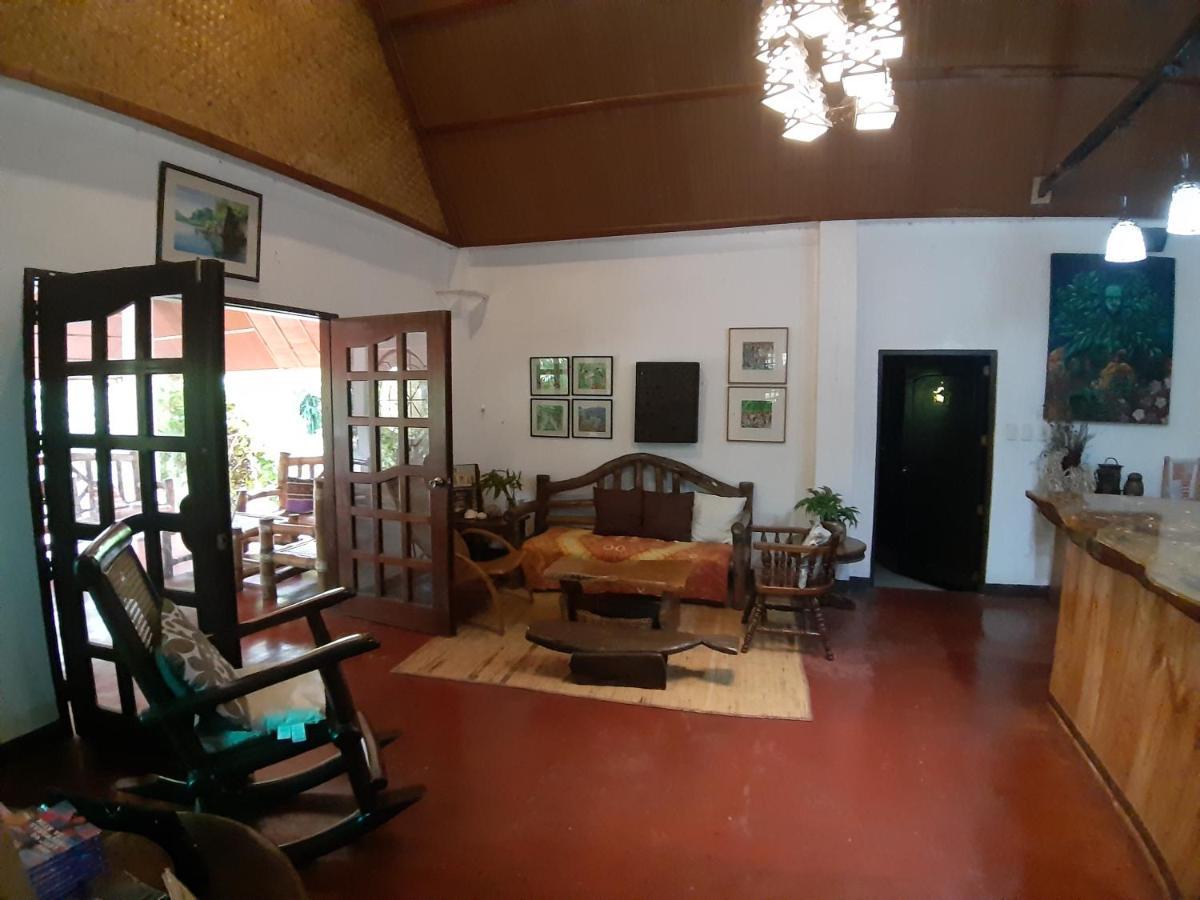 Dang Maria Bed And Breakfast Puerto Princesa Buitenkant foto