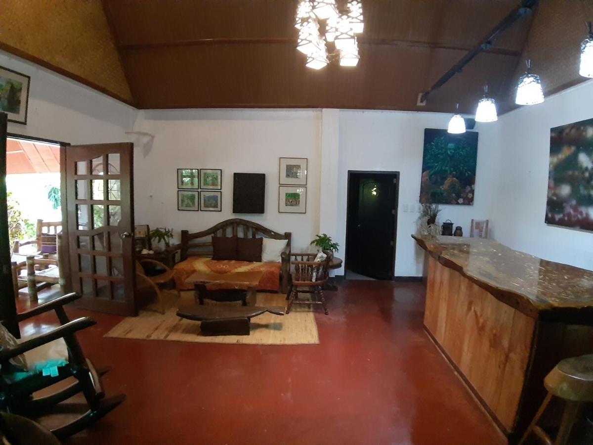 Dang Maria Bed And Breakfast Puerto Princesa Buitenkant foto